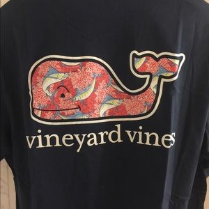 NWT Vineyard Vines Marlin Tshirt (Small)